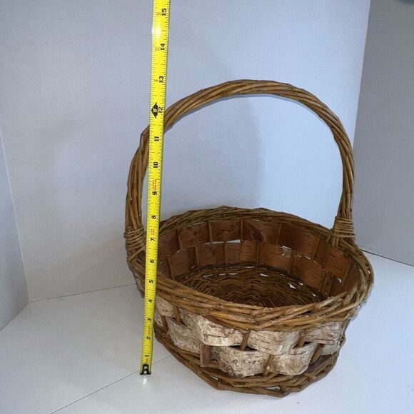 Weaved Wicker Birch Basket Brown With Handle Storage Decor Organiz Round Cottage - Picture 2 of 9